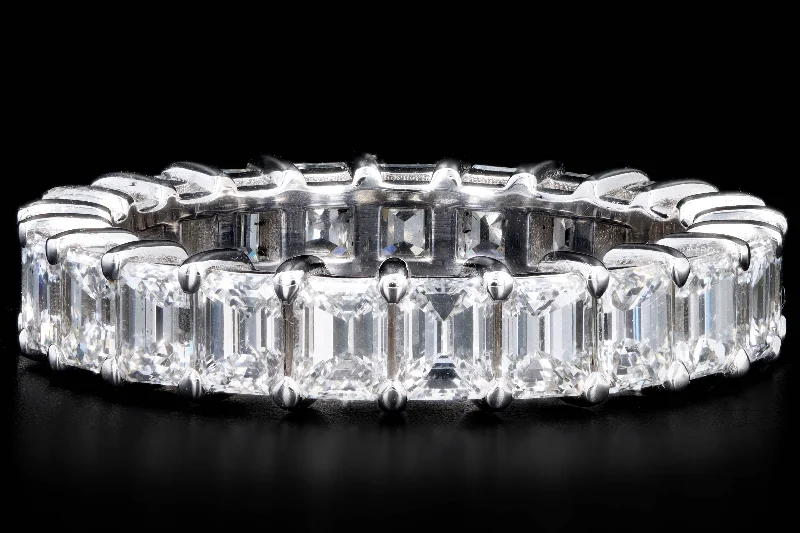 18K White Gold 3.83 Carat Emerald Cut Diamond Eternity Band