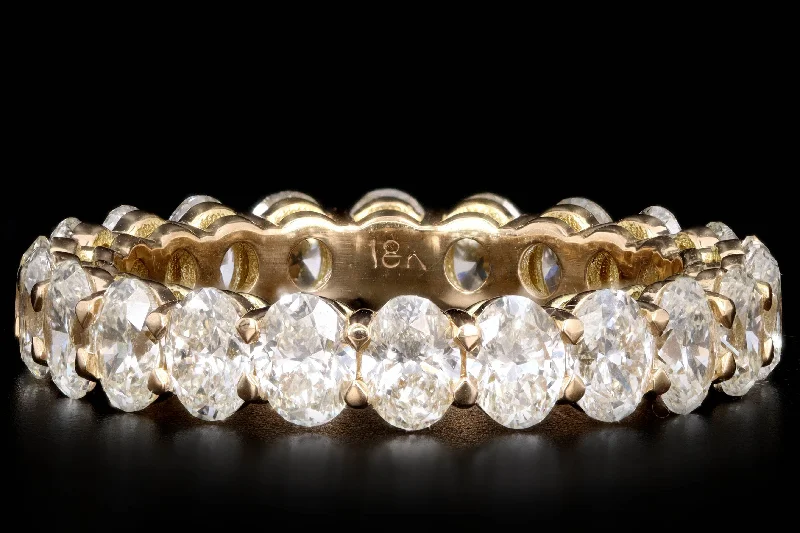 New 18K Yellow Gold 3.05 Carat Oval Cut Diamond Eternity Band