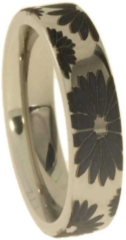 Floral Design 6mm Comfort Fit Titanium Band, Size 7.25