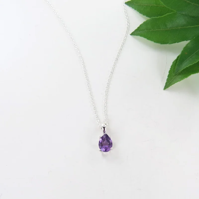 8x5MM PRONG SET PEAR SHAPED AMETHYST PENDANT