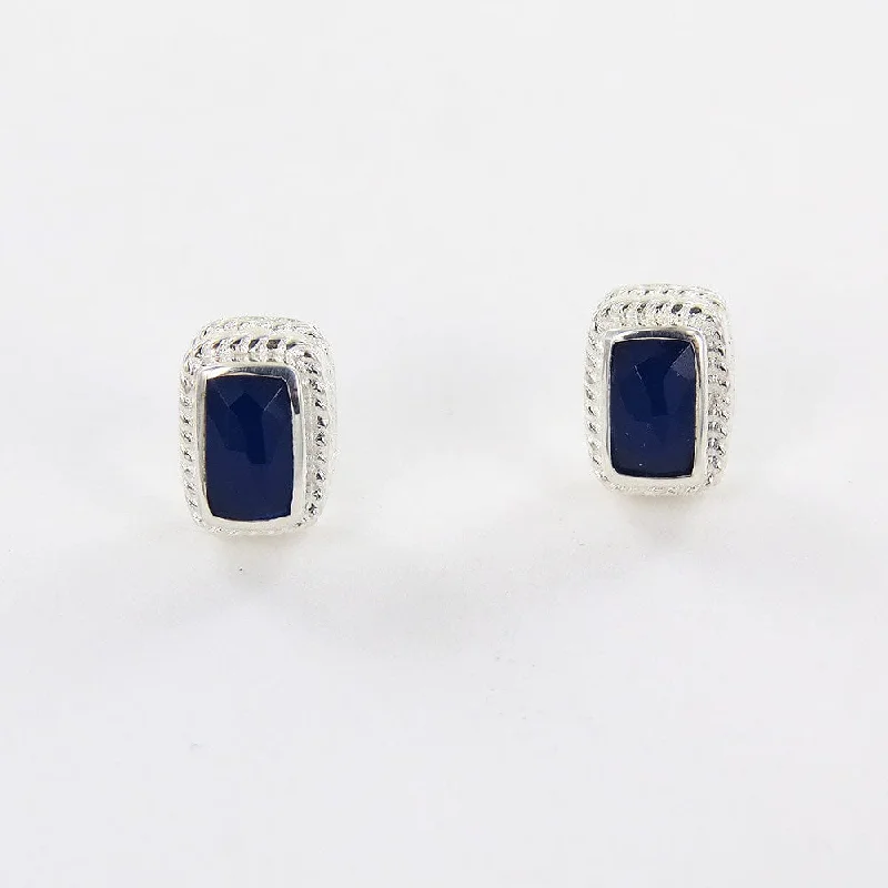 SAPPHIRE BAR STUD EARRINGS IN SILVER