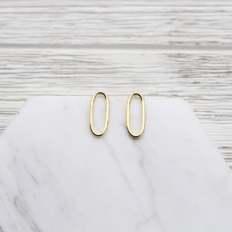 Gold Vermeil Medium Oval Wire Stud