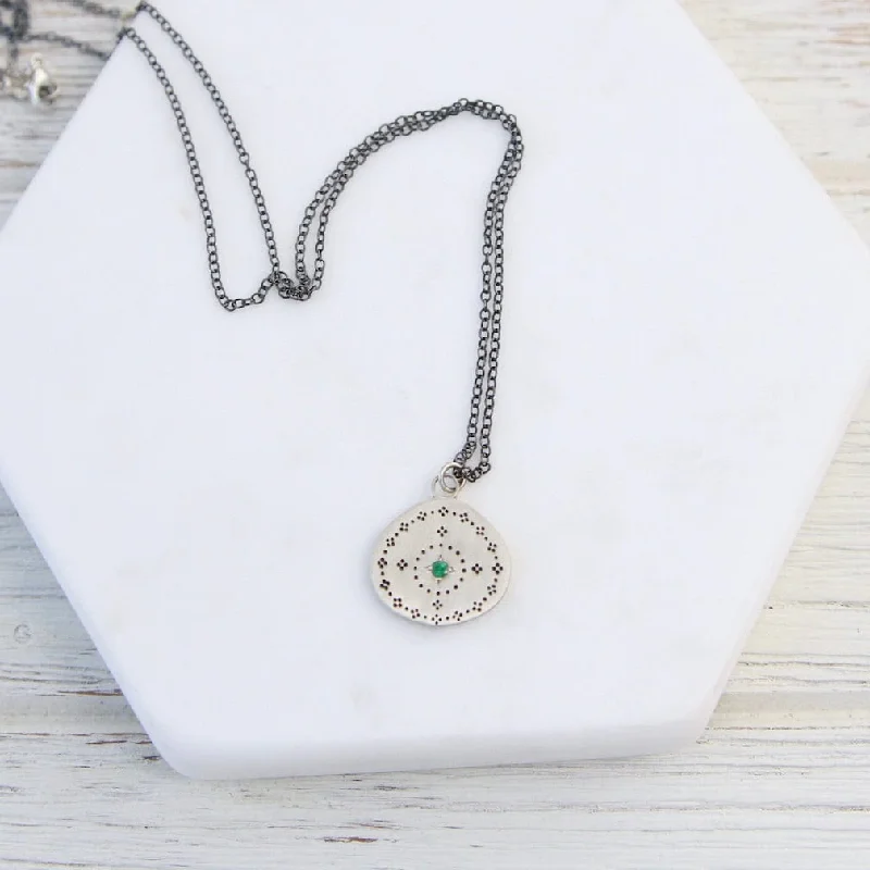 Nostalgia Pendant with Emerald